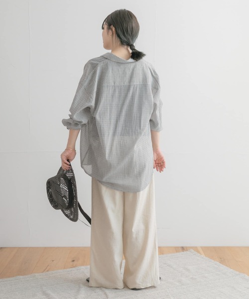 ITEMS URBANRESEARCH（アイテムズ アーバンリサーチ）の「チェックシアーオーバーシャツ（シャツ/ブラウス・レディース・ホワイト/ネイビー/グリーン・FREE）」の19枚目の写真