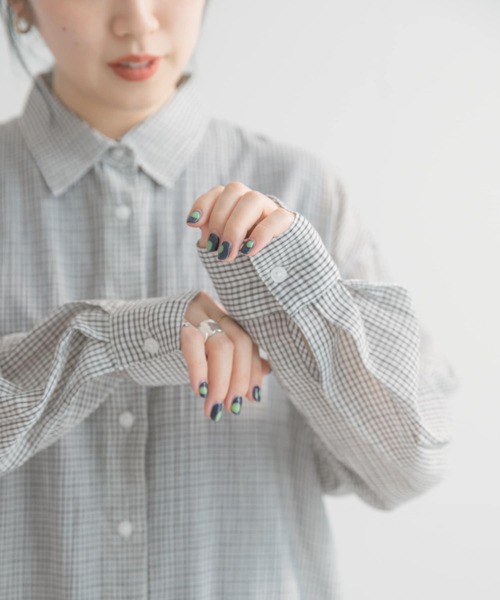 ITEMS URBANRESEARCH（アイテムズ アーバンリサーチ）の「チェックシアーオーバーシャツ（シャツ/ブラウス・レディース・ホワイト/ネイビー/グリーン・FREE）」の22枚目の写真