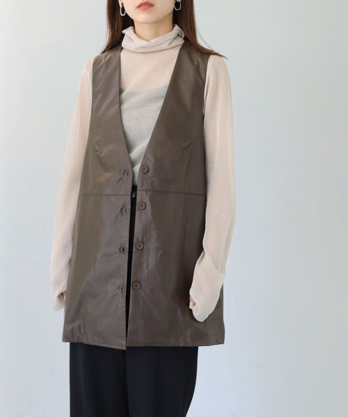 cheriella(シェリエラ)の「【cheriella】WEB限定フェイクレザーベスト(ベスト・レディース・ブラック/ブラウン・M)」の11枚目の写真