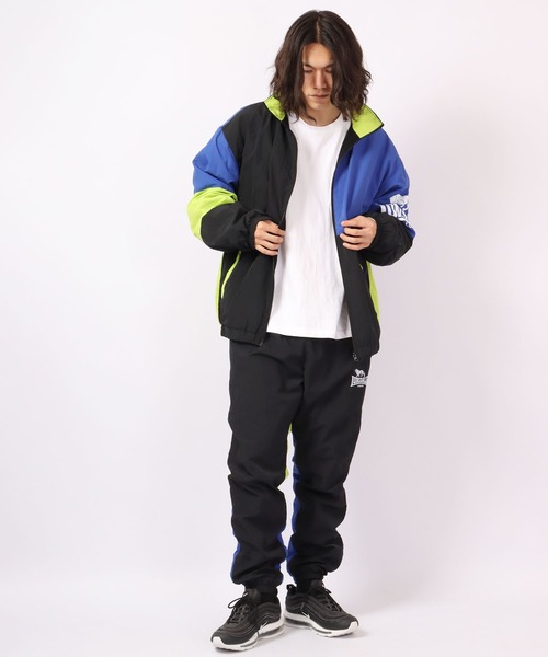 LONSDALE(ロンズデール)の「LONSDALE ナイロンワッシャー ジョガーパンツ(その他パンツ・メンズ・ブラック/グリーン/パープル・LL/L/M)」の10枚目の写真