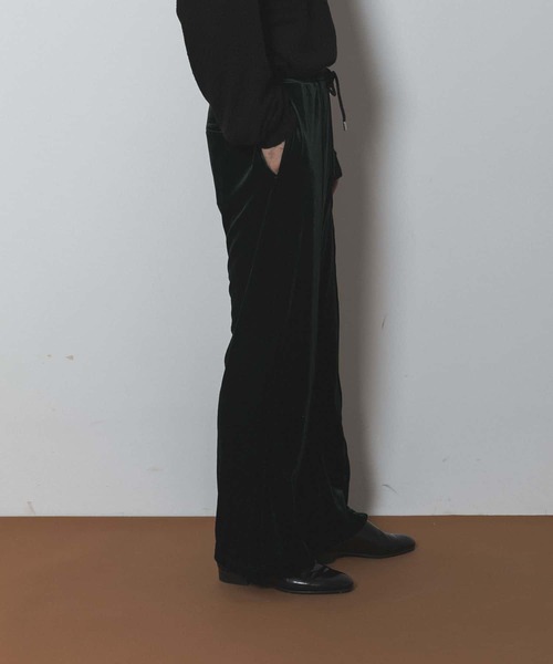 Couleur Meler(クルールメリー)の「Couleur Meler sakasa center tuck velour pants(その他パンツ・メンズ・グリーン系その他/ブラック・LARGE/MEDIUM)」の17枚目の写真