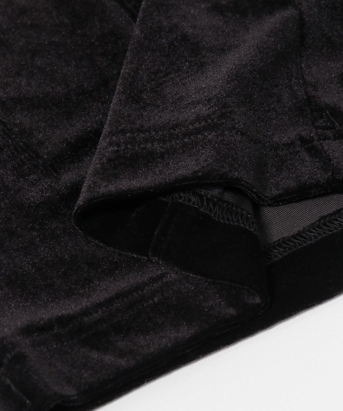 Couleur Meler(クルールメリー)の「Couleur Meler sakasa center tuck velour pants(その他パンツ・メンズ・グリーン系その他/ブラック・LARGE/MEDIUM)」の5枚目の写真