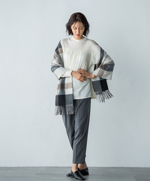 LAUTREAMONT(ロートレアモン)の「ウォッシャブルウールギャザーカットソー≪手洗い可能/WEB限定Lサイズ≫(Tシャツ/カットソー・レディース・ブラック/オフホワイト/グリーン・9号/11号)」の15枚目の写真