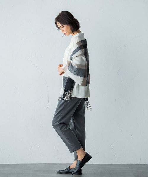 LAUTREAMONT(ロートレアモン)の「ウォッシャブルウールギャザーカットソー≪手洗い可能/WEB限定Lサイズ≫(Tシャツ/カットソー・レディース・ブラック/オフホワイト/グリーン・9号/11号)」の16枚目の写真