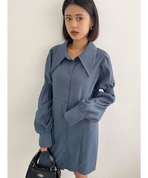 EMODA(エモダ)の「ダブルスリットシャーリングワンピース(ワンピース・レディース・ブルー/ブラック/アイボリー・FREE)」の13枚目の写真