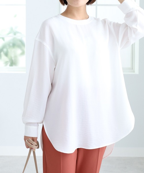 BELLUNA PLUS(ベルーナ)の「リブ切替デザインチュニック(チュニック・レディース・ネイビー/オフホワイト・LARGE/MEDIUM)」の1枚目の写真
