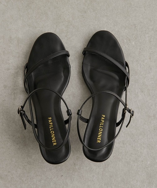 PAPILLONNER（パピヨネ）の「ストラップヒールサンダル/PAPILLONNER/パピヨネ（サンダル・レディース・ホワイト/ブラック・S/M/L）」の17枚目の写真