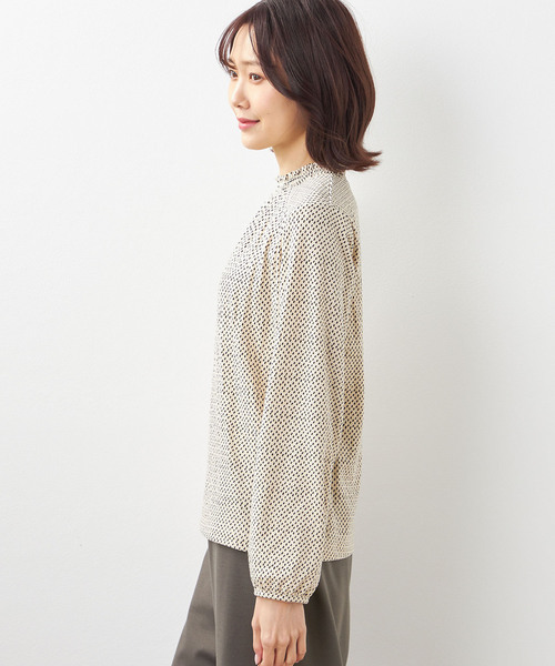 Petit Honfleur(プチオンフルール)の「★春アイテム★【裏起毛】フリルドットプリントプルオーバー(Tシャツ/カットソー・レディース・ネイビー/ベージュ/グリーン・M/L)」の9枚目の写真