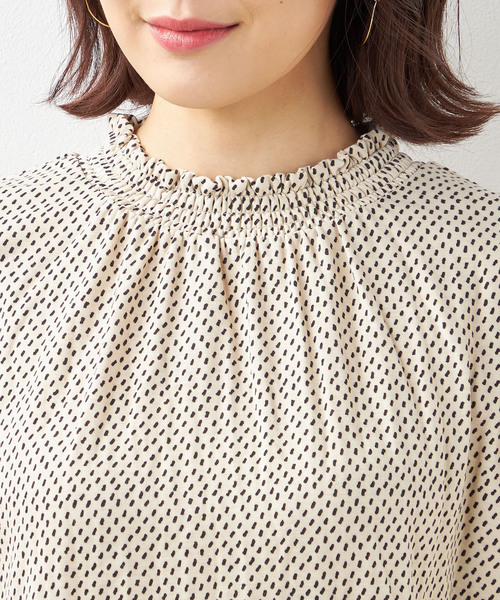 Petit Honfleur(プチオンフルール)の「★春アイテム★【裏起毛】フリルドットプリントプルオーバー(Tシャツ/カットソー・レディース・ネイビー/ベージュ/グリーン・M/L)」の8枚目の写真