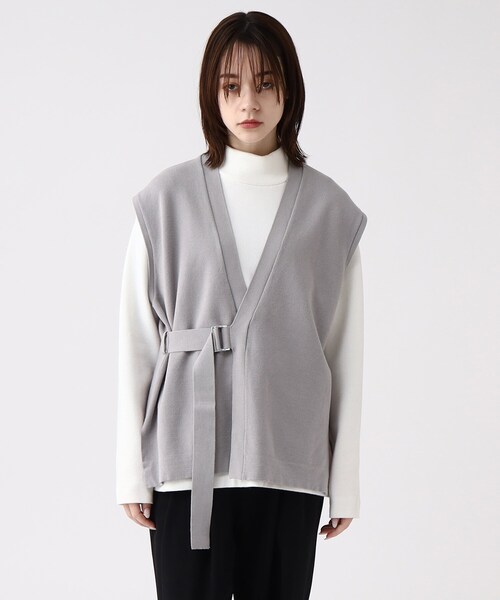 tk.TAKEO KIKUCHI（ティーケータケオキクチ）の「◆タイロッケンニットベスト（ベスト・レディース・ブラック/グレー・66）」の4枚目の写真