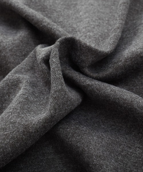 Felt-Maglietta(フェルトマリエッタ)の「ボートネック指穴くしゅくしゅ袖2wayカットソー(Tシャツ/カットソー・レディース・ネイビー/ライトグレー/オフホワイト/チャコールグレー/ブラック/グレイッシュベージュ/カーキ・MEDIUM/LARGE/XXX-LARGE/X-LARGE/XX-LARGE)」の19枚目の写真