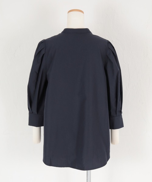 UR'S（ユアーズ）の「バンドカラーパフスリーブブラウス（シャツ/ブラウス・レディース・ダークネイビー/オフホワイト/ライトブルー・S/M/L）」の18枚目の写真