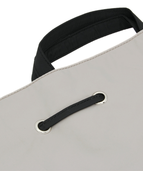 Sheta（シータ）の「ナイロンナップサック（バックパック/リュック・レディース・オレンジ/ホワイト/ブラック/グレー・FREE）」の7枚目の写真