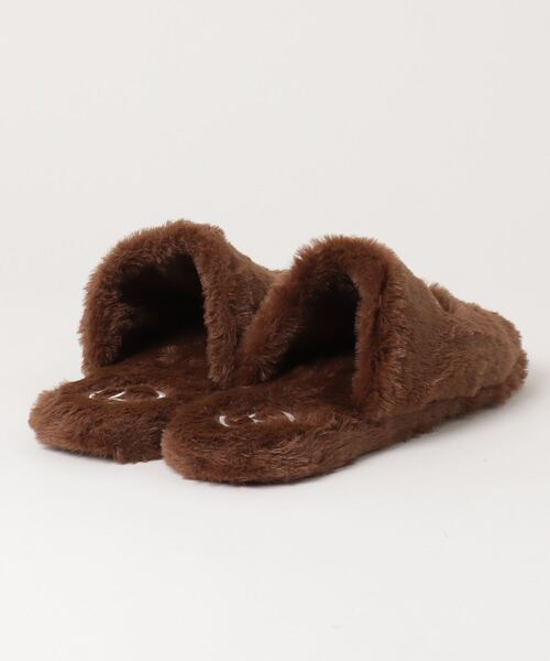 A BATHING APE スリッパ A BATHING APE（アベイシングエイプ）の「APE HEAD SLIPPERS M（ルーム