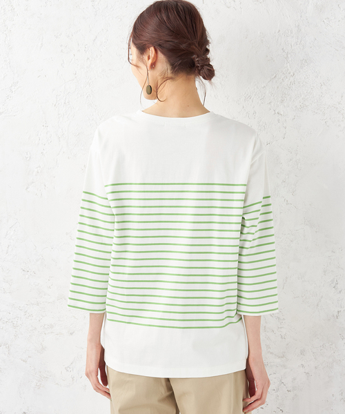 Petit Honfleur（プチオンフルール）の「【オーガニックコットン】パネルボーダーTシャツ（Tシャツ/カットソー・レディース・レッド/グリーン/ネイビー・M/L）」の4枚目の写真