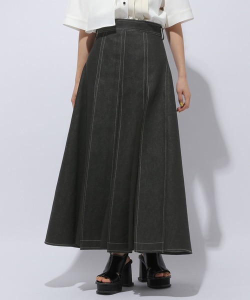 HARE(ハレ)の「デニムキリカエフレアスカート(HARE)(デニムスカート・レディース・ブラック/ネイビー・FREE)」の6枚目の写真