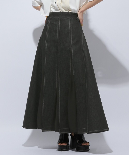 HARE(ハレ)の「デニムキリカエフレアスカート(HARE)(デニムスカート・レディース・ブラック/ネイビー・FREE)」の19枚目の写真