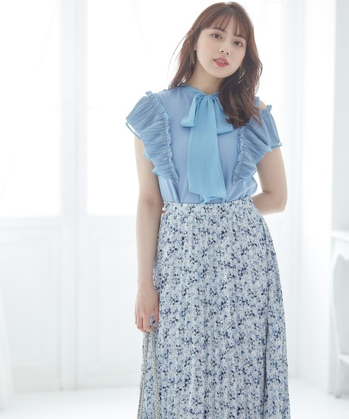 12Twelve Agenda（トゥエルブ　アジェンダ）の「2wayオフショルプリーツスリーブカットソープルオーバー（Tシャツ/カットソー・レディース・ブルー/オフホワイト・M）」の15枚目の写真