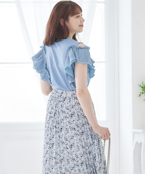12Twelve Agenda（トゥエルブ　アジェンダ）の「2wayオフショルプリーツスリーブカットソープルオーバー（Tシャツ/カットソー・レディース・ブルー/オフホワイト・M）」の8枚目の写真