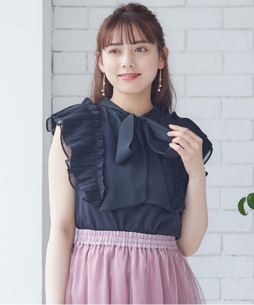 12Twelve Agenda（トゥエルブ　アジェンダ）の「2wayオフショルプリーツスリーブカットソープルオーバー（Tシャツ/カットソー・レディース・ブルー/オフホワイト・M）」の16枚目の写真