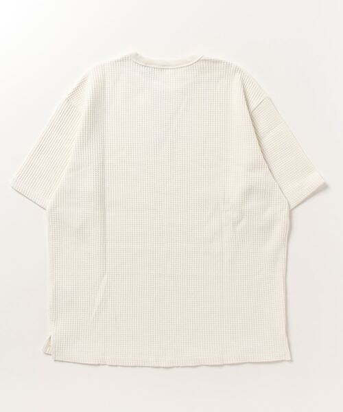 NANGA(ナンガ)の「NANGA エコ・ハイブリッド・ワッフル ルーズフィット Tシャツ NW2311-1G217(Tシャツ/カットソー・メンズ・サックスブルー/ライトグレー/ホワイト・M/L)」の4枚目の写真
