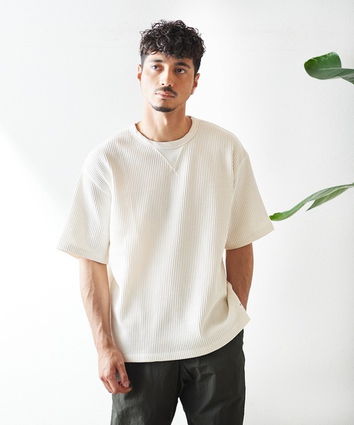 NANGA(ナンガ)の「NANGA エコ・ハイブリッド・ワッフル ルーズフィット Tシャツ NW2311-1G217(Tシャツ/カットソー・メンズ・サックスブルー/ライトグレー/ホワイト・M/L)」の2枚目の写真