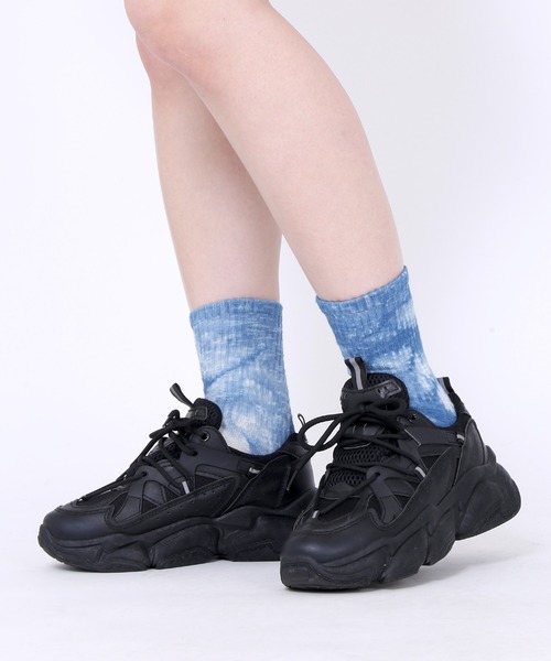 Figments(フィグメンツ)の「タイダイソックス(ソックス/靴下・レディース・ブラック/ブルー・FREE)」の2枚目の写真