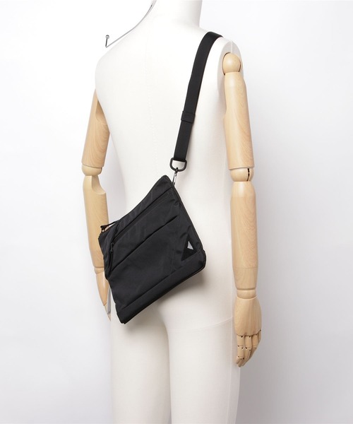NUNC（ヌンク）の「nunc  NN005 Musette Shoulder（ショルダーバッグ・メンズ・ブラック・FREE）」の7枚目の写真