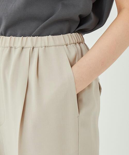 green label relaxing(グリーンレーベルリラクシング)の「メルティ タック テーパード パンツ ナチュラル -マシンウォッシャブル・ストレッチ・防シワ- ◇No12◇(その他パンツ・レディース・ナチュラル・36/38/40)」の7枚目の写真