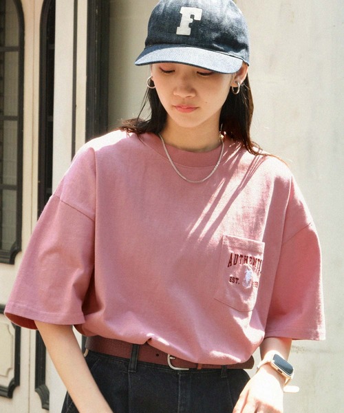 MONO-MART（モノマート）の「U.S. POLO ASSN. /ユーエスポロアッスン 別注 ロゴ刺繍 ビッグシルエットポケット半袖Tシャツ（Tシャツ/カットソー・レディース・ベージュ/ネイビー/ホワイト/ピンク/ブラック/ホワイト系/グレイッシュブルー/ダークグリーン/チャコールグレー/オートミール/ボルドー/ライトグリーン・M/L）」の11枚目の写真