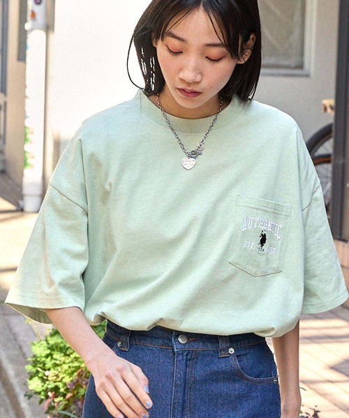 MONO-MART（モノマート）の「U.S. POLO ASSN. /ユーエスポロアッスン 別注 ロゴ刺繍 ビッグシルエットポケット半袖Tシャツ（Tシャツ/カットソー・レディース・ベージュ/ネイビー/ホワイト/ピンク/ブラック/ホワイト系/グレイッシュブルー/ダークグリーン/チャコールグレー/オートミール/ボルドー/ライトグリーン・M/L）」の8枚目の写真