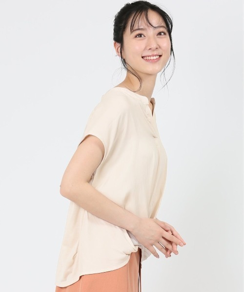 MARBLE WALTS（マーブルワルツ）の「【異素材切替】マーブルワルツ/MARBLE WALTS ハイブリッド 抜き衿 半袖プルオーバー（Tシャツ/カットソー・レディース・ベージュ/ブラック/ピンク系その他/ホワイト・MEDIUM/LARGE）」の4枚目の写真