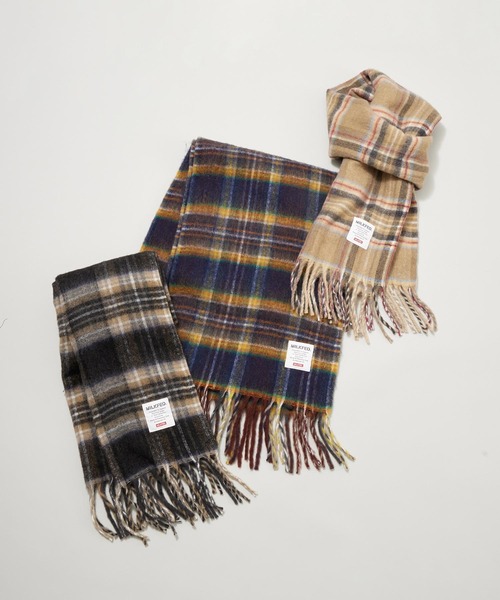 MILKFED.（ミルクフェド）の「SHAGGY PLAID STOLE（ストール/ショール・レディース・ベージュ/ネイビー/ブラック・ONE SIZE）」の4枚目の写真