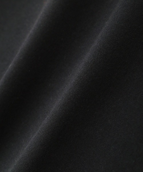 MARGARET HOWELL(マーガレットハウエル)の「OVERSIZED COTTON JERSEY(Tシャツ/カットソー・レディース・ホワイト/ブラック/グリーン・2)」の6枚目の写真