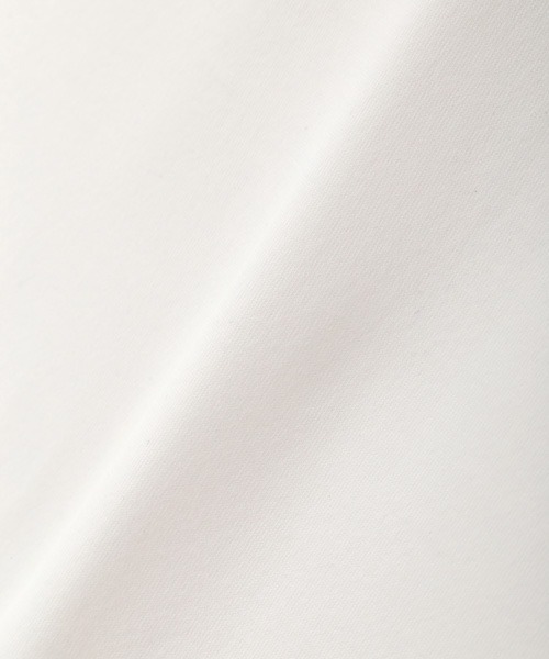 MARGARET HOWELL(マーガレットハウエル)の「OVERSIZED COTTON JERSEY(Tシャツ/カットソー・レディース・ホワイト/ブラック/グリーン・2)」の7枚目の写真