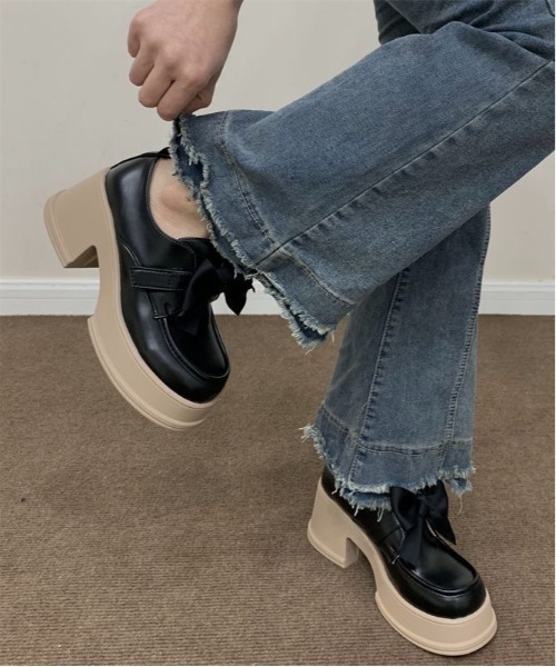 Burner(バーナー)の「【OKUOKU 0909】厚底ローファー / フロントリボン oku-shoes-702813801747-41 U(ローファー・レディース・ブラック/オフホワイト・36/38/39)」の2枚目の写真