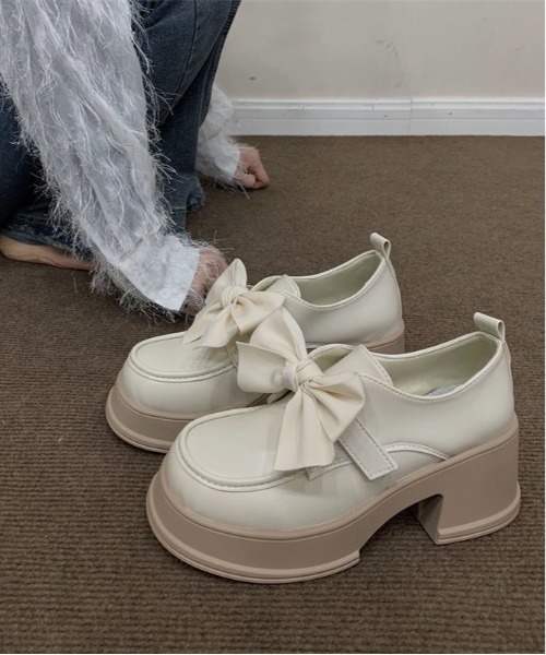 Burner(バーナー)の「【OKUOKU 0909】厚底ローファー / フロントリボン oku-shoes-702813801747-41 U(ローファー・レディース・ブラック/オフホワイト・36/38/39)」の5枚目の写真