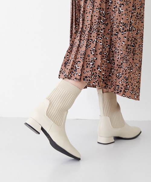 menue（メヌエ）の「スクエアトゥ リブニット デザインヒール ブーツ（ブーツ・レディース・ダークブラウン/アイボリー/ブラック・LL/M/S/L/3L/SS）」の15枚目の写真