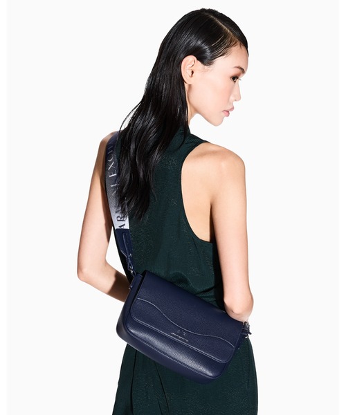 Armani ブラック ショルダーバッグ EMPORIO ARMANI ショルダーバッグ 「エンポリオ アルマーニ」ASV