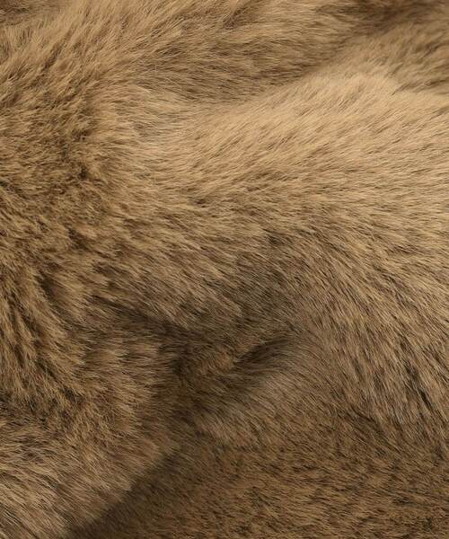 FRAPBOIS（フラボア）の「ファースヌード（その他・レディース・ダークグリーン/オフホワイト/ブラウン・FREE）」の4枚目の写真