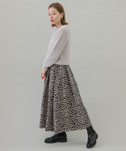 URBAN RESEARCH Sonny Label(アーバンリサーチサニーレーベル)の「ヘアリーニットプルオーバー(ニット/セーター・レディース・ブラック/ブルー/ライトベージュ・FREE)」の17枚目の写真