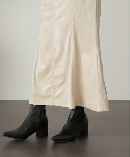 FREE'S MART（フリーズマート）の「【Sシリーズ対応】フェイクスウェードマーメイドスカート（スカート・レディース・カーキ/モカ/オフホワイト・X-SMALL/SMALL/MEDIUM）」の11枚目の写真