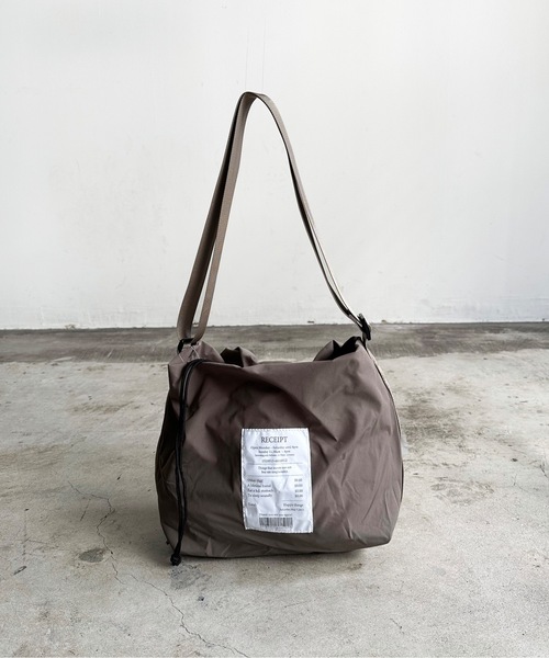 SPRUCE（スプルース）の「EM:アスタナ 軽量約150g 巾着ショルダー（ショルダーバッグ・レディース・ライトグレー/オレンジ/ブラック/グレイッシュベージュ・FREE）」の12枚目の写真