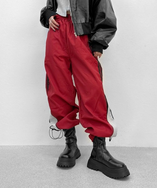 LVEU.】サイドラインフレアパンツ / ボトムス パンツ フレア サイド