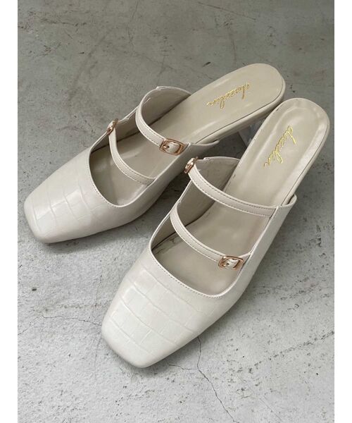 dazzlin（ダズリン）の「クリアヒールベルトパンプス（パンプス・レディース・ゴールド/ブラック/アイボリー・LARGE/MEDIUM）」の22枚目の写真