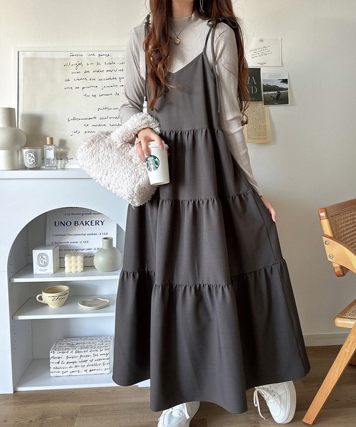 classicalelf(クラシカルエルフ)の「【UVカット・接触冷感機能】大人ガーリー。2wayティアードキャミワンピース(ワンピース・レディース・ブラック/アイボリー/チャコールグレー/モカ・LARGE/X-LARGE/MEDIUM/SMALL)」の22枚目の写真