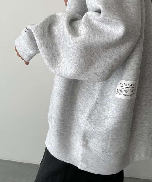 CANAL JEAN（キャナルジーン）の「1975 TOKYO　NewPoint起毛トレーナー（スウェット・レディース・ブラック/アッシュ・LARGE/X-LARGE）」の8枚目の写真