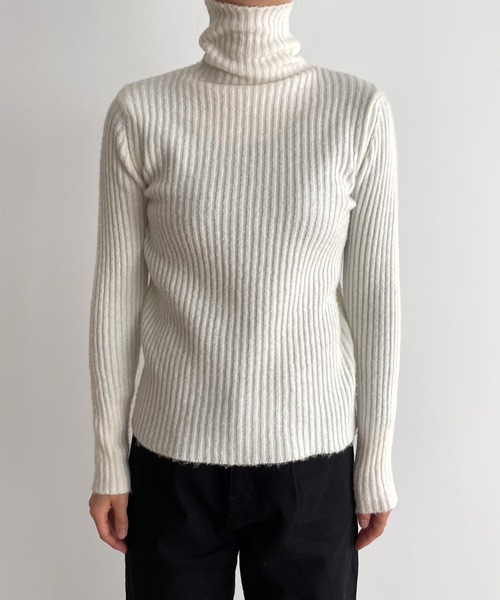 かのん様　キャナルジーン arc(アーク) メリノウールリブタートルニット CANAL JEAN（キャナルジーン）の「El mar アルパカ混リブタートル