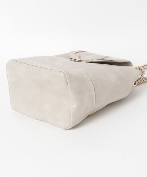 RUBY AND YOU（ルビーアンドユー）の「［select］チェーンショルダーバックパック（バックパック/リュック・レディース・ベージュ/ブラック・FREE）」の5枚目の写真