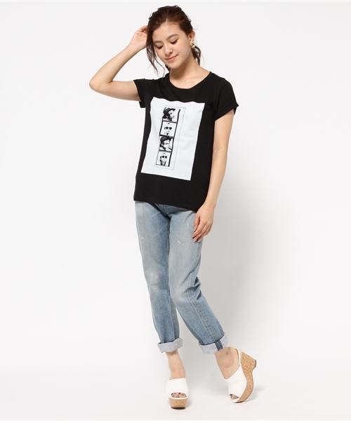 AZUL by moussy（アズールバイマウジー）の「30/-CR天竺パネルフォトT（Tシャツ/カットソー・レディース・ブラック/オフホワイト/トップグレー・LARGE/SMALL/X-LARGE/MEDIUM）」の7枚目の写真